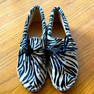 The Great Canyon Moccasin, size 7, Tiger design
